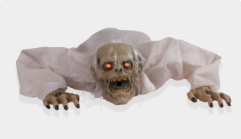 Un zombie animatronique rampant