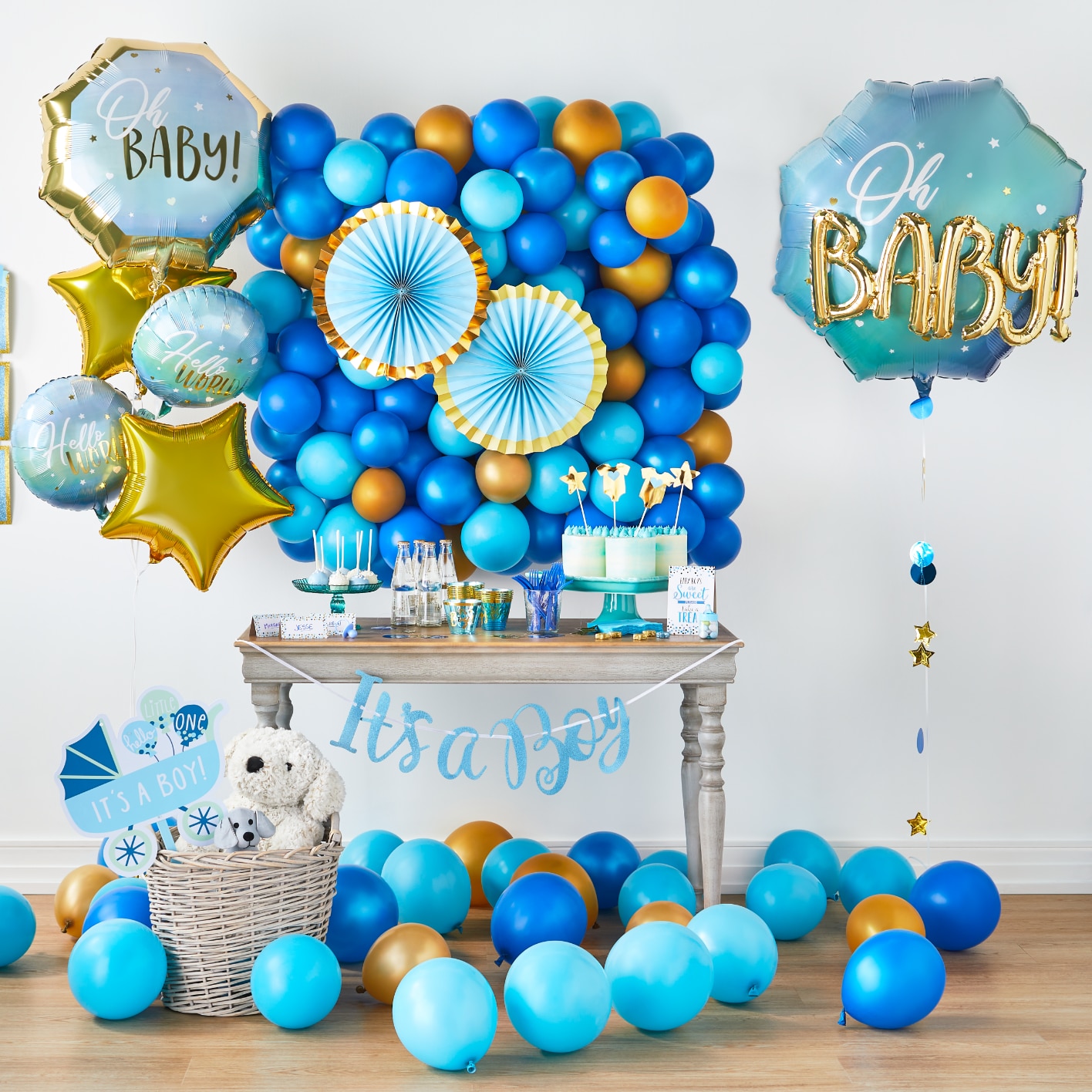 Décorations et ballons sur le thème « It’s a boy »