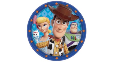 Paper plate with Woody and Buzz Lightyear print