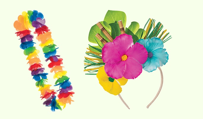 Un collier de fleurs hawaïennes multicolores et un serre-tête floral à thème tropical.