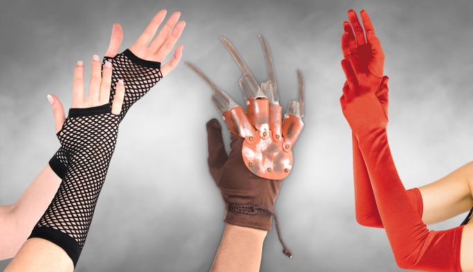 Des gants noirs en filet, des gants Freddy Krueger et des gants très longs en satin rouge pour costume.
