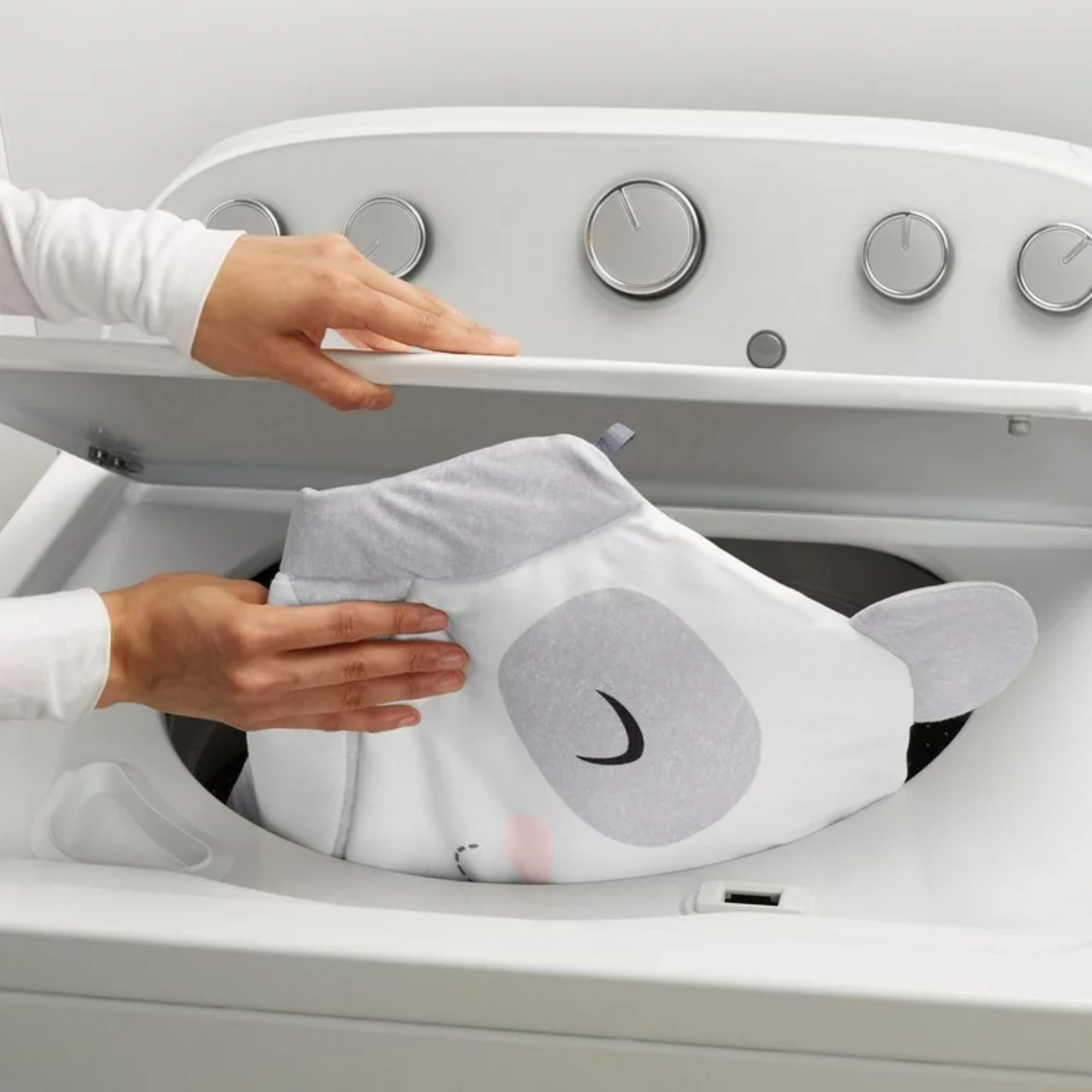 Fisher-Price All-In-One Panda Baby Tummy Time Mat, Ages 0+ CloseUp