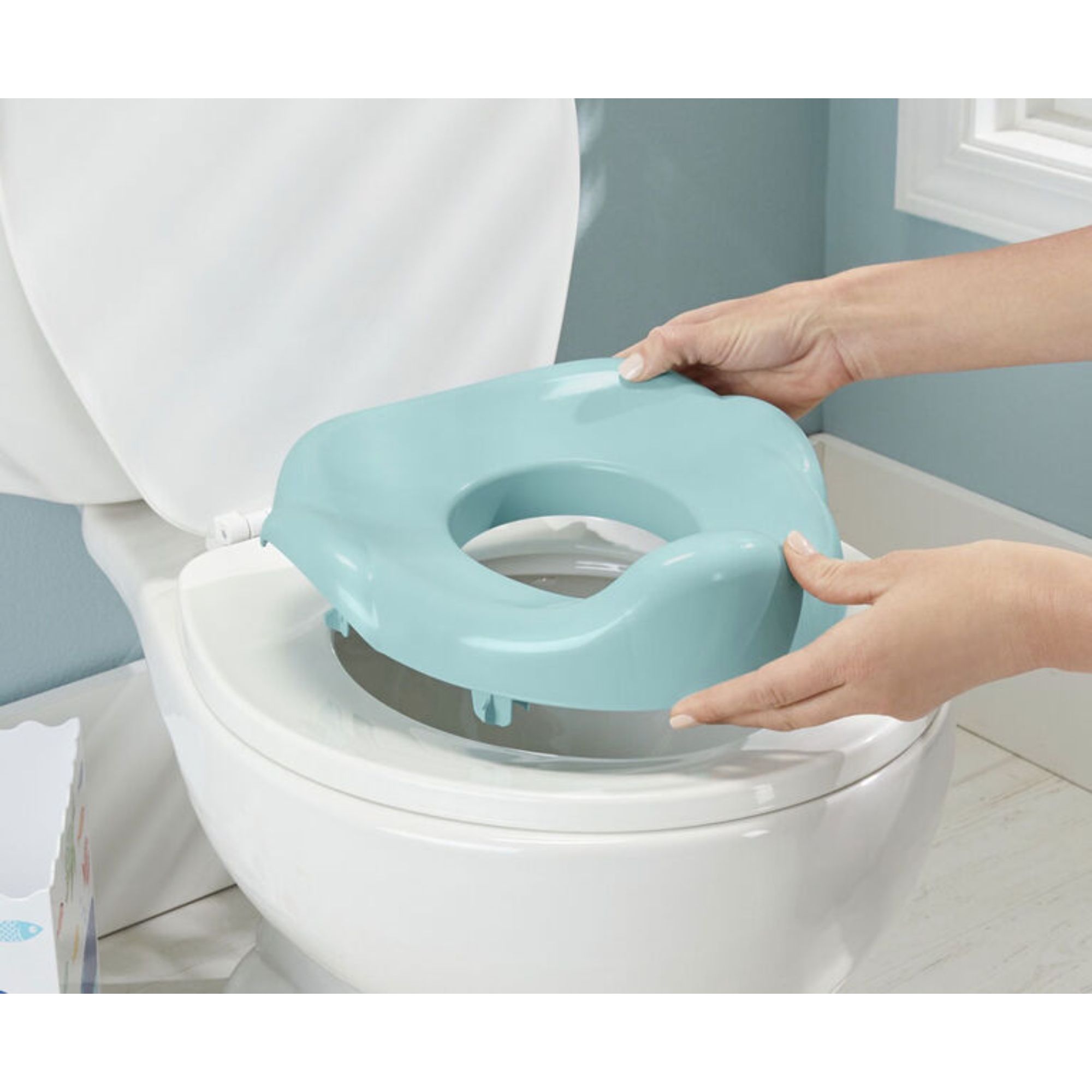 Fisher-Price Sea Me Flush Potty, Ages 1+ Front_Angled_Left