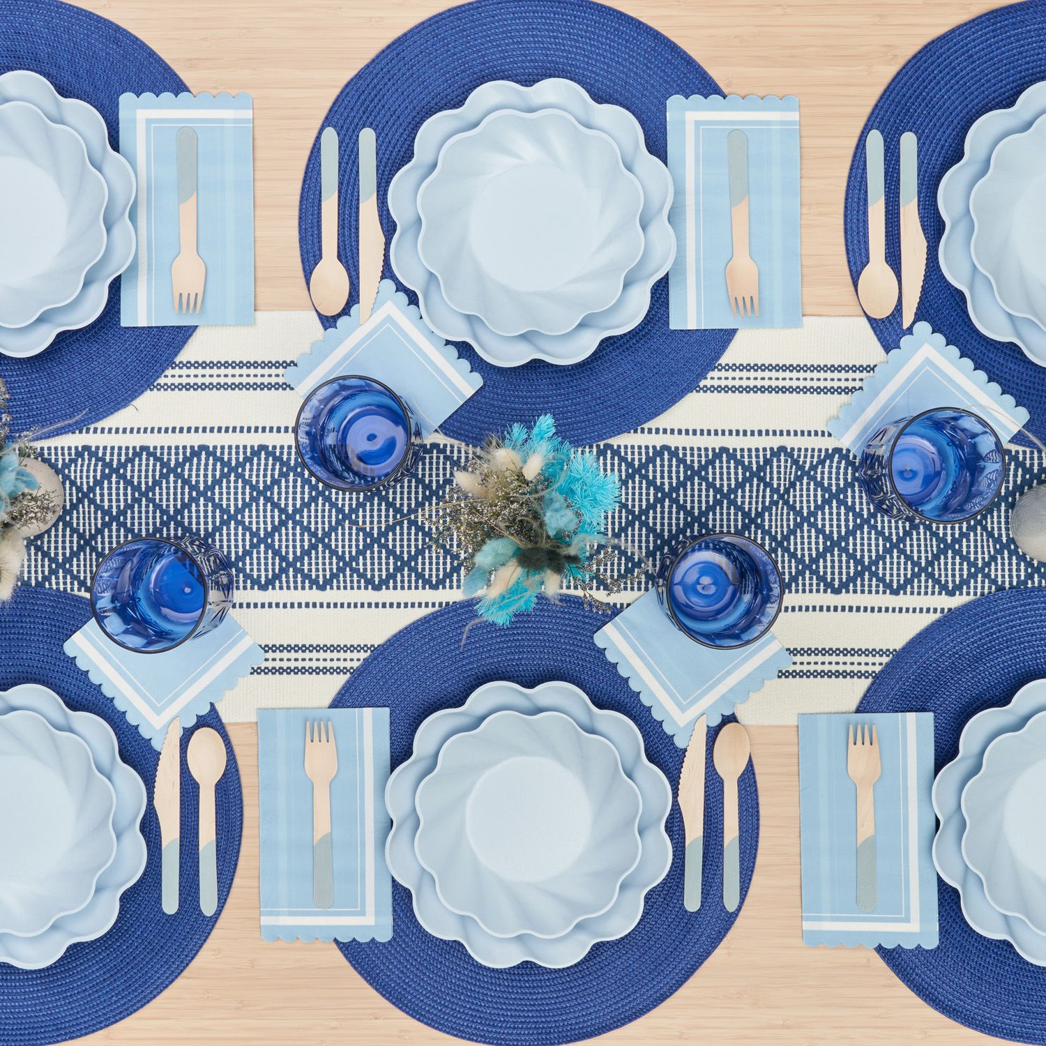 Assiette à dîner, fibre de bambou, bleu pâle Overhead_Flat