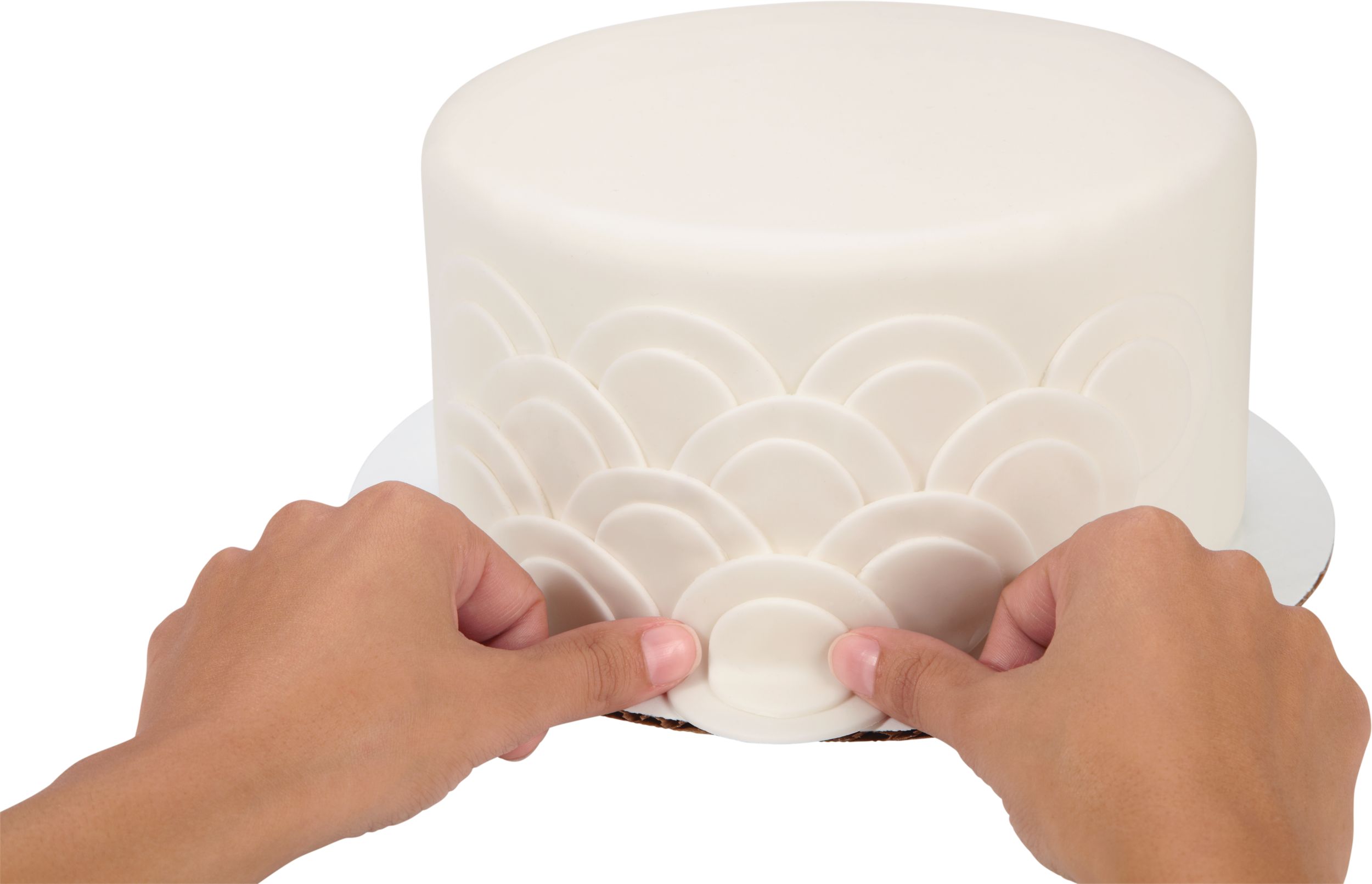 Wilton Decorator Preferred Edible Decorating Fondant Icing, White, 24-oz, Vanilla Artificially Flavoured, for Baking/Cake Decoration Front_Elevated