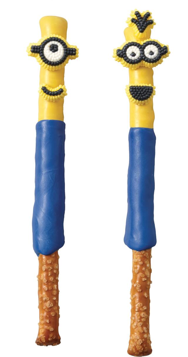 Minions Icing Decorations, 24-pk Front_Flat