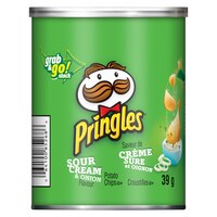 Croustilles Pringles Grab & Go, crème sure et oignon, croustilles de pomme de terre, vert, 39 g, pour fête d'anniversaire/cadeau-surprise Front_Flat