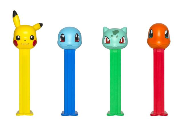 Nintendo Pokémon Eevee/Pikachu/Charmander PEZ Dispenser, Cherry/Orange/Lemon/Raspberry, Multi-Coloured, 16-g, Hard Candy, for Birthday/Party Favour Candy Front_Flat