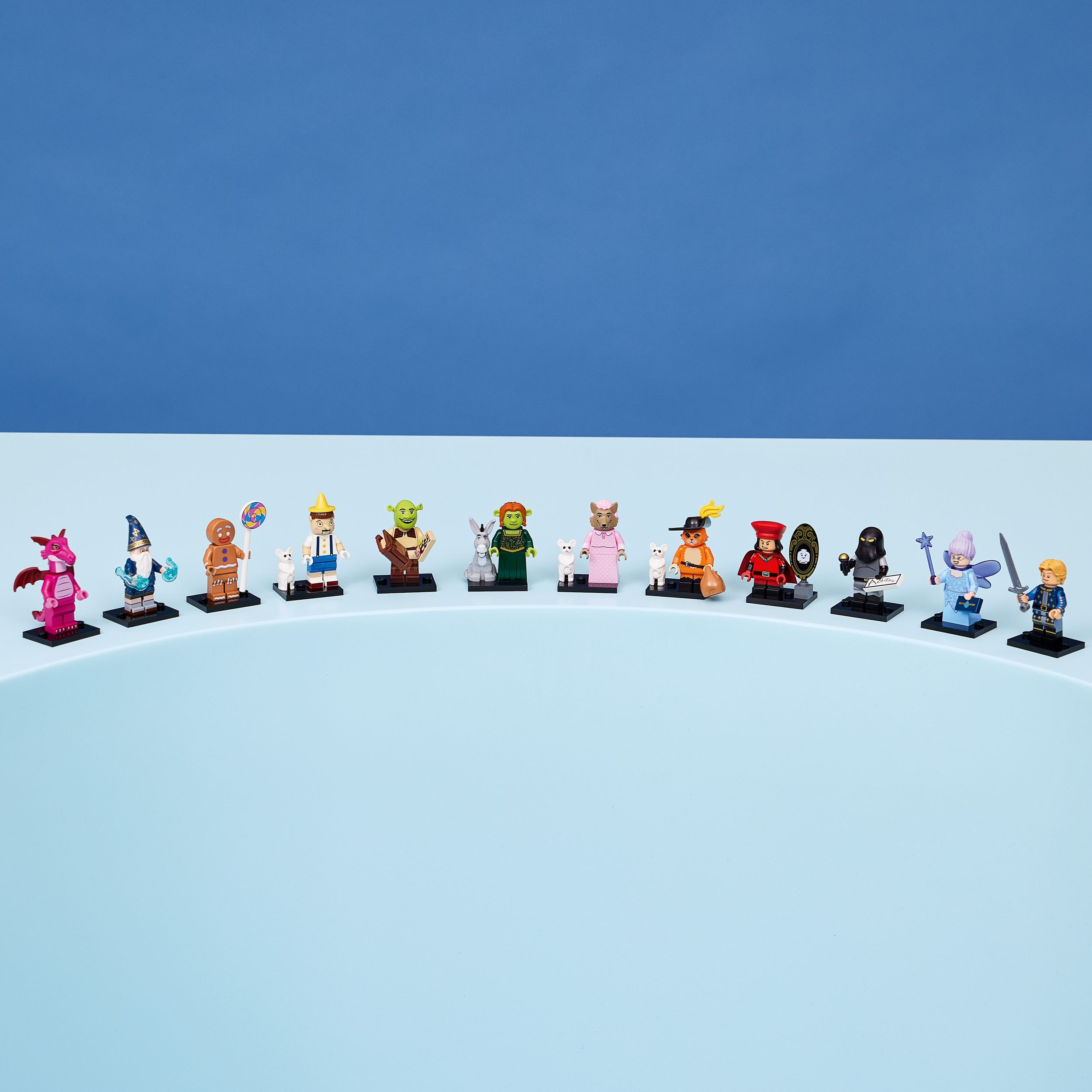 LEGO Minifigures Shrek Series Mystery Box – 71053, Assorted, 7-pc, Ages 6+ CloseUp