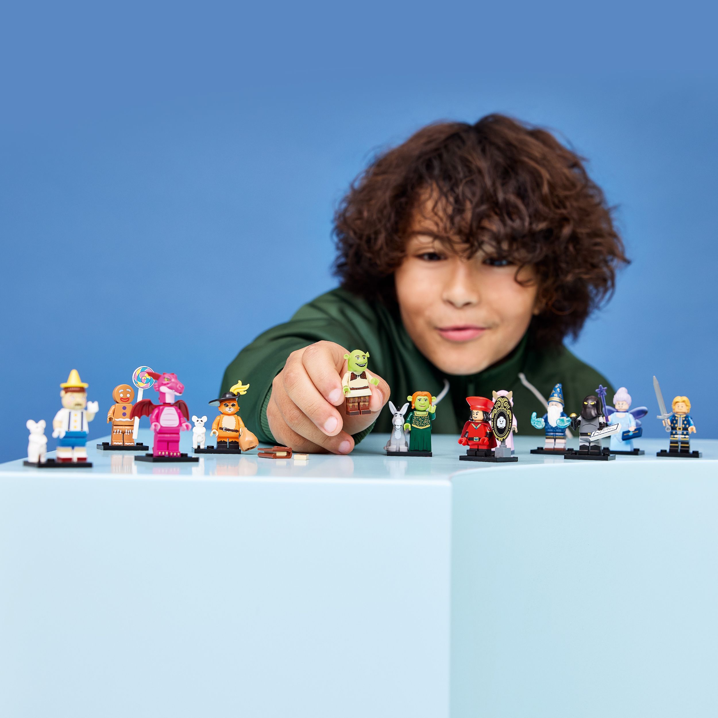 LEGO Minifigures Shrek Series Mystery Box – 71053, Assorted, 7-pc, Ages 6+ Composite_or_Mixed