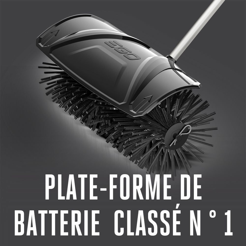 Brosse à soies à plusieurs têtes EGO POWER+ Front_Three_Fourths_Angled_Left