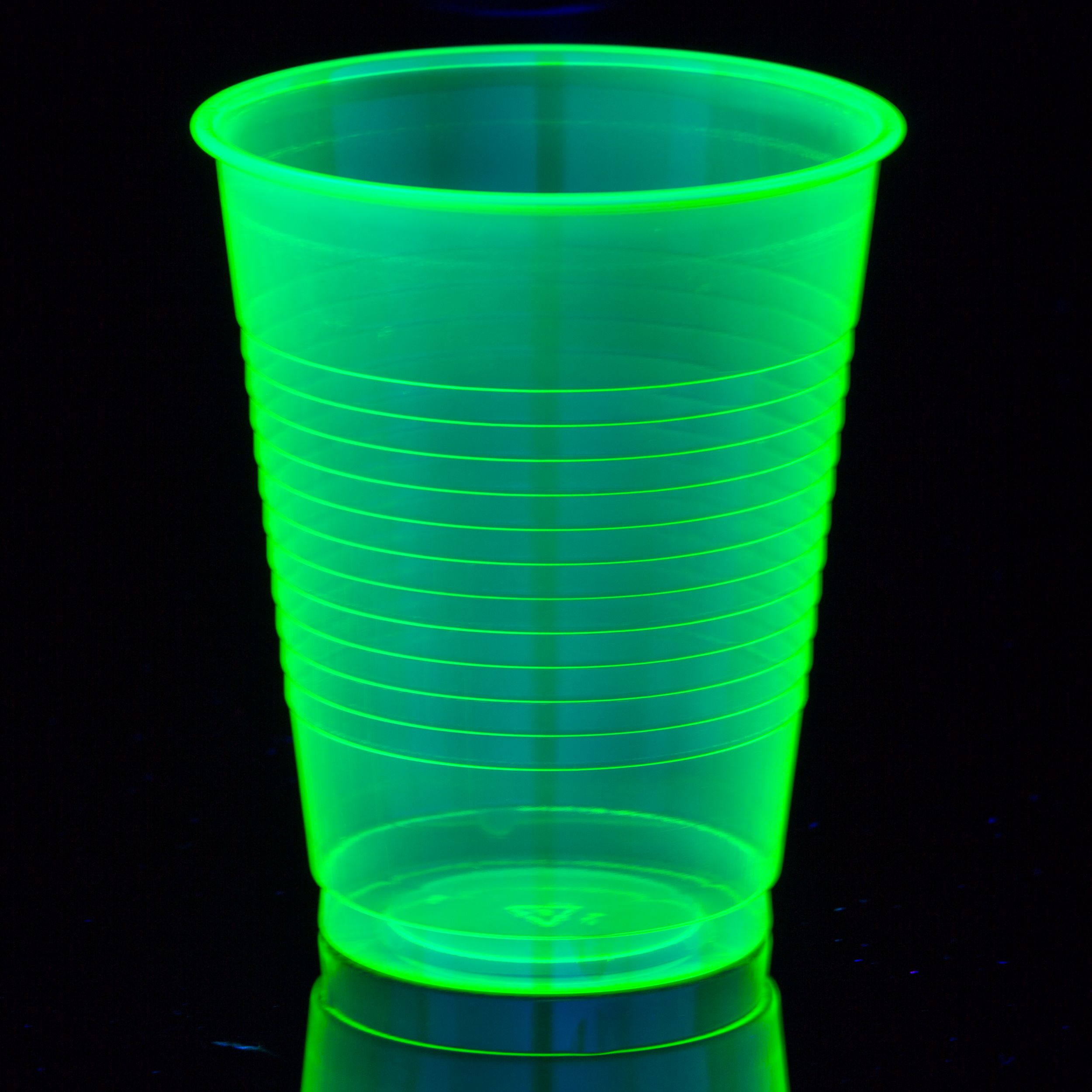 Black Light Neon Green Plastic Cups, 50-ct Front_Elevated