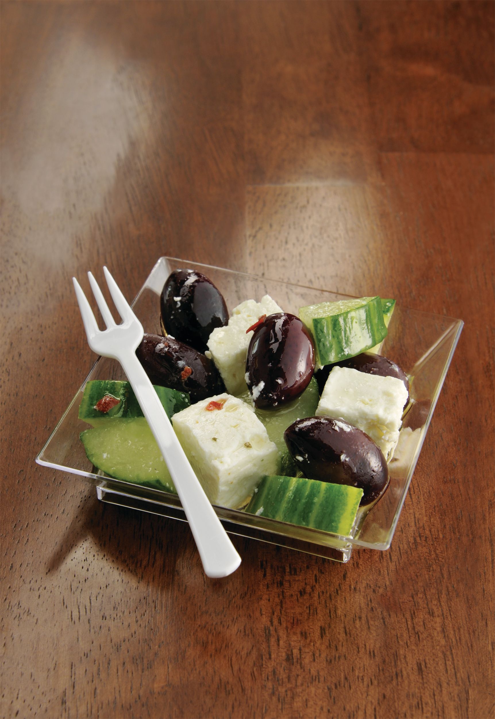 Mini White Plastic Forks, 40-pk Overhead_Plunge