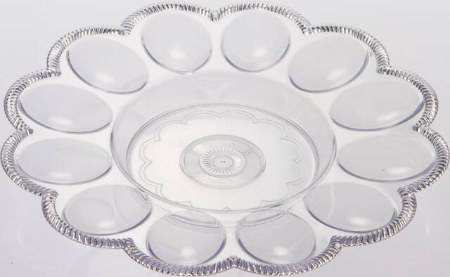 Plastic Egg Tray Overhead_Plunge