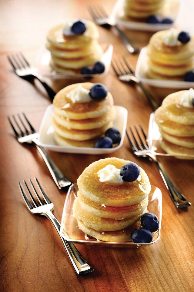 Service à hors-d'oeuvre, 48 pièces Overhead_Plunge