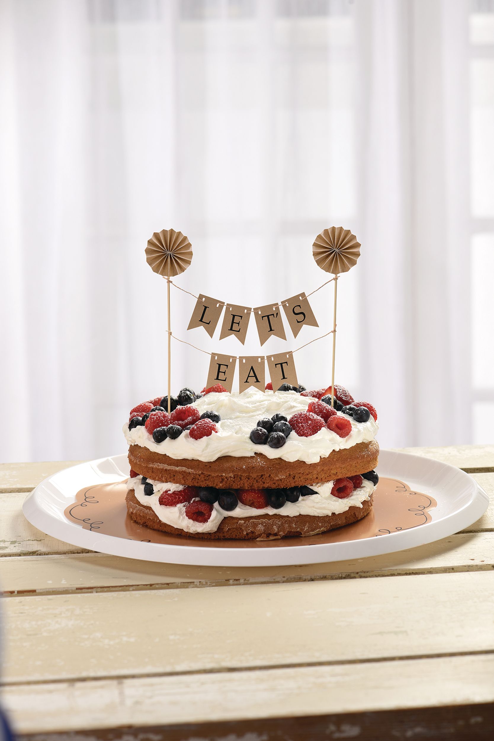 Kraft Pennant Banner Cake Topper Front_Flat