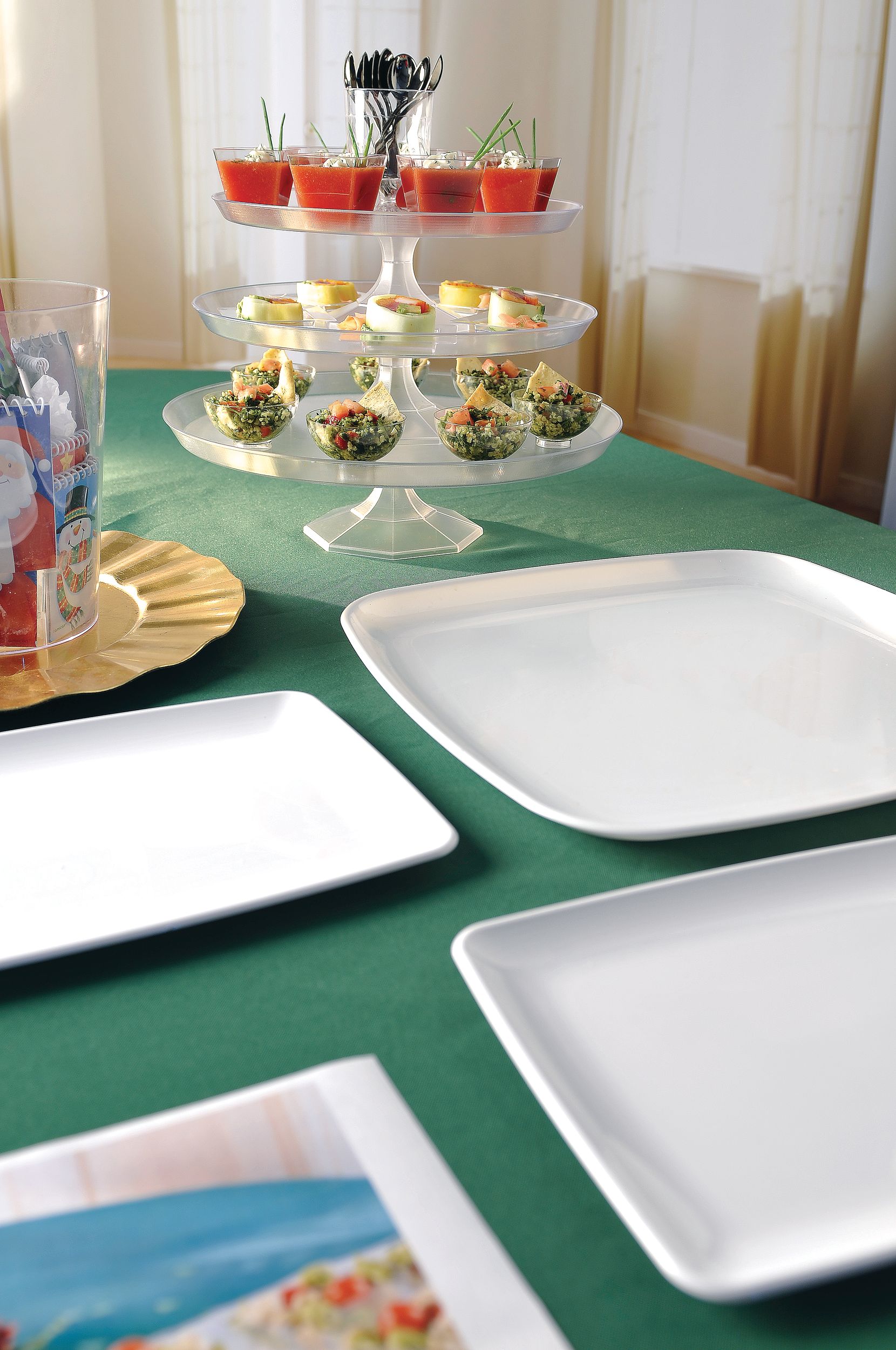 Durable Plastic Butterfly-Shaped Mini Bowls, Clear, 10-pk Composite_or_Mixed