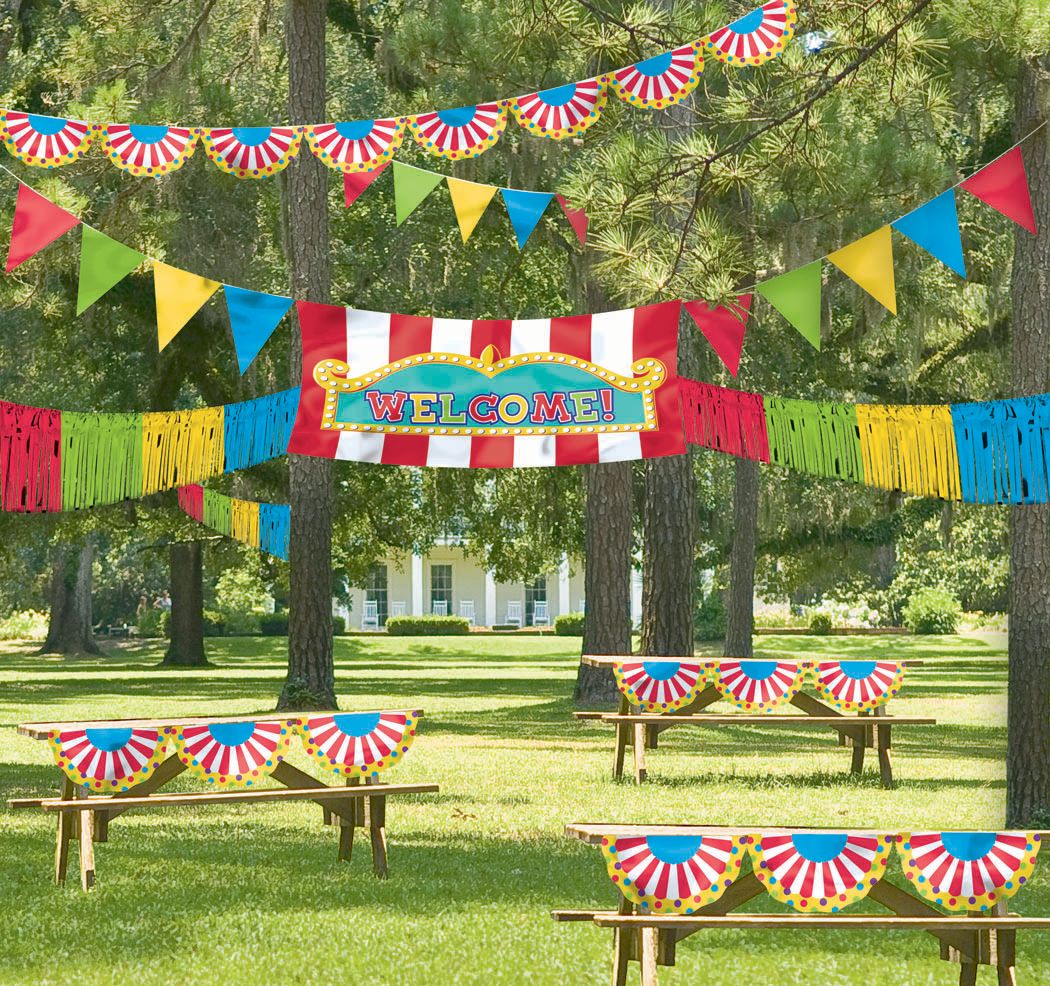 Carnival Outdoor Party Giant Decorating Kit, 5-pc Composite_or_Mixed