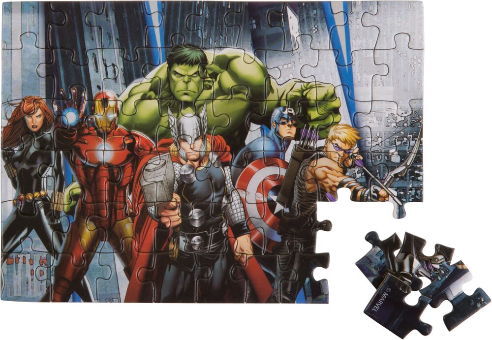 200pc Mighty Avengers Puzzle main image 0
