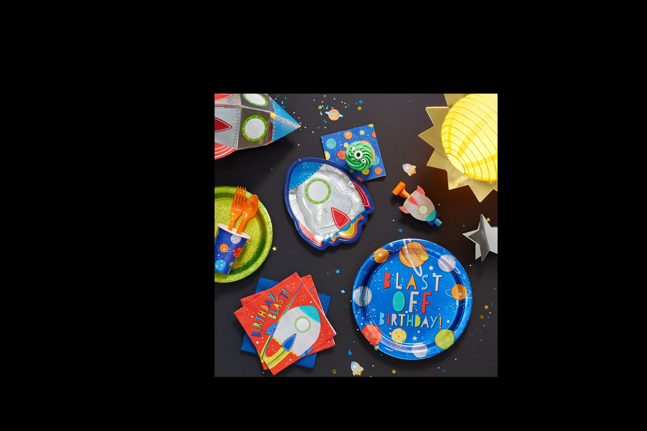 Blast Off "Blast Off Birthday" Round Paper Disposable Dinner Plates, Blue/Orange, 10.5-in, 8-pk, for Birthday Party Composite_or_Mixed