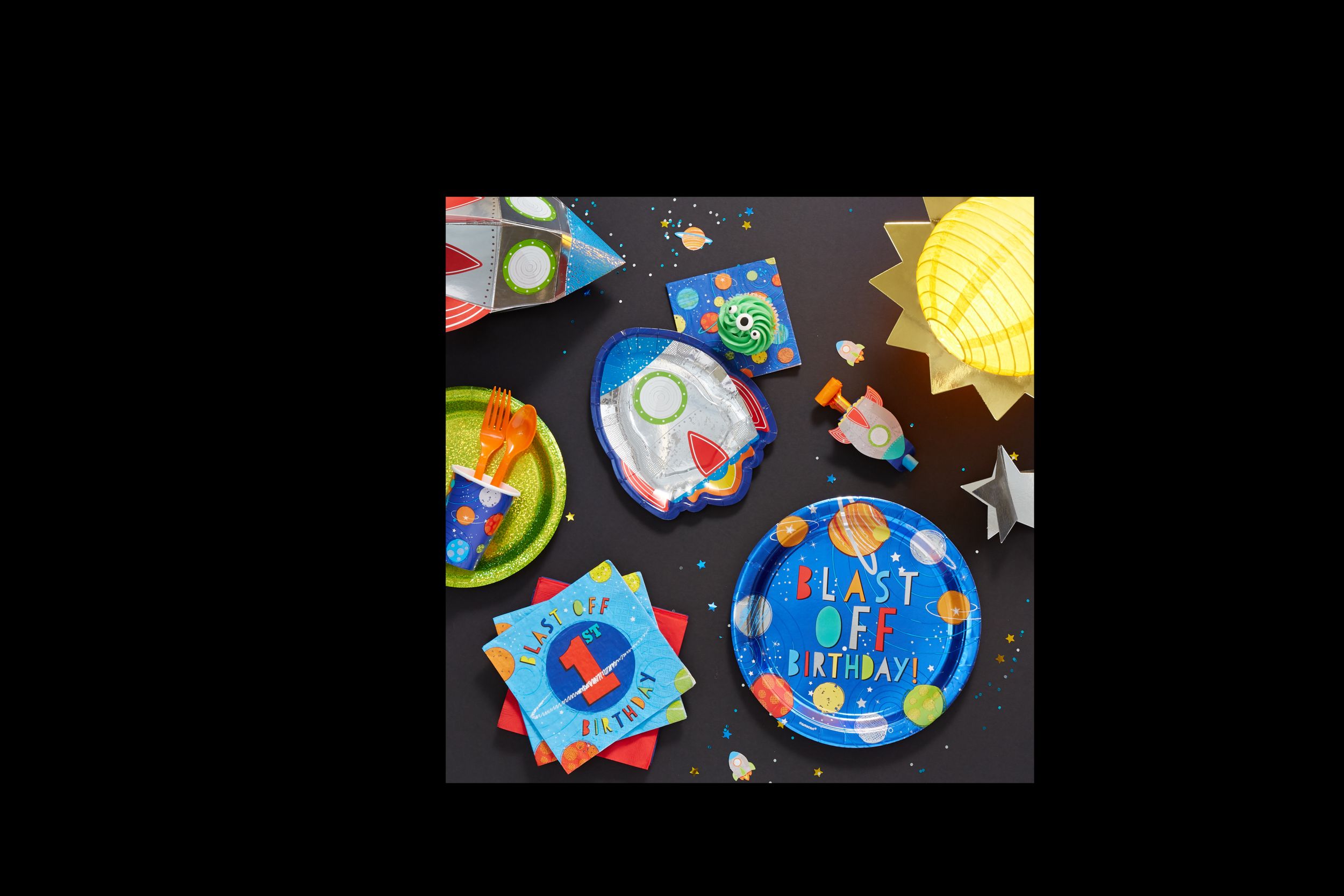 Blast Off "Blast Off Birthday" Round Paper Disposable Dinner Plates, Blue/Orange, 10.5-in, 8-pk, for Birthday Party Composite_or_Mixed