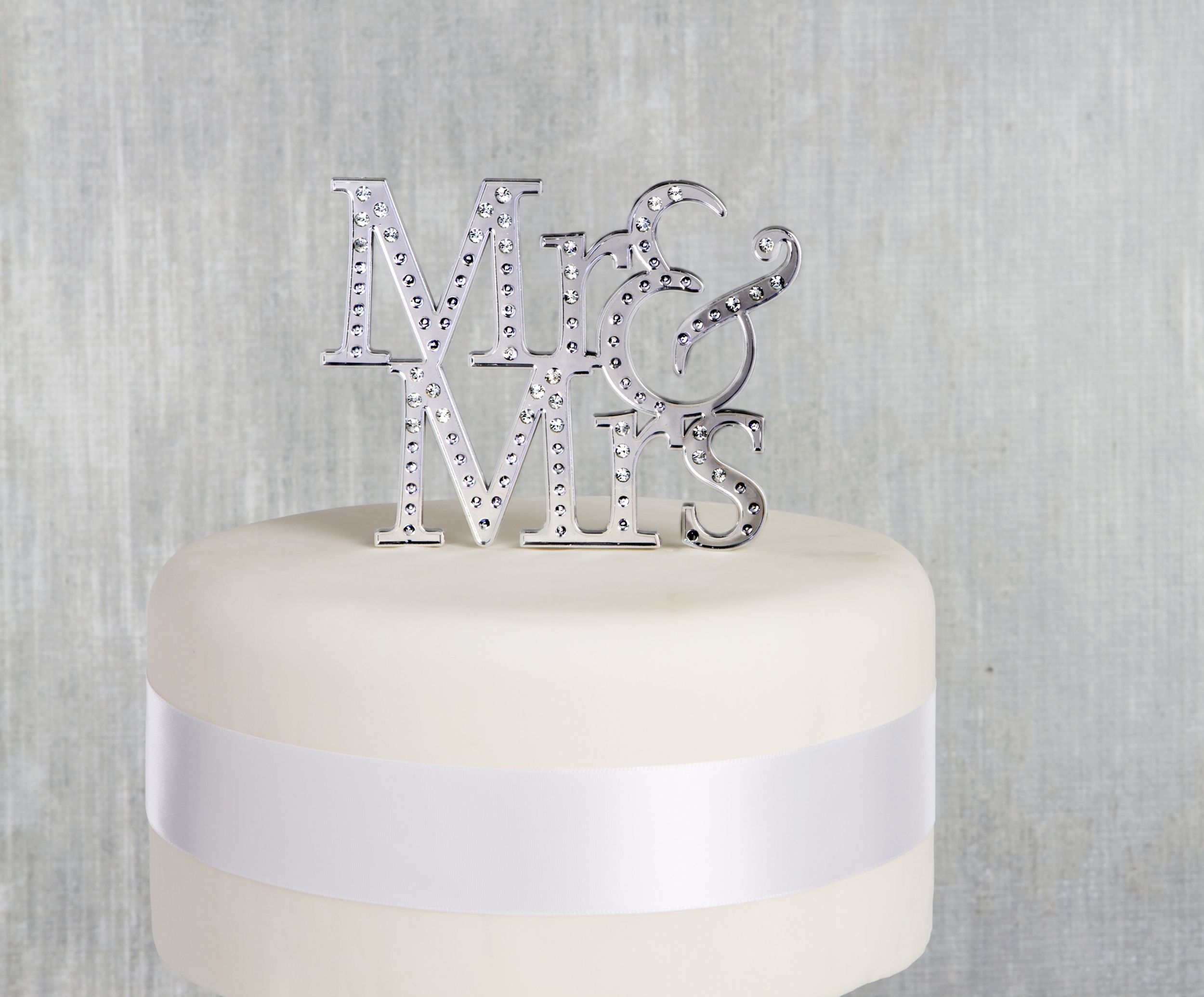 "Mr & Mrs" Rhinestone Cake Treat Topper, Silver, 5-in, for Engagement Party/Anniversary/Wedding Front_Flat