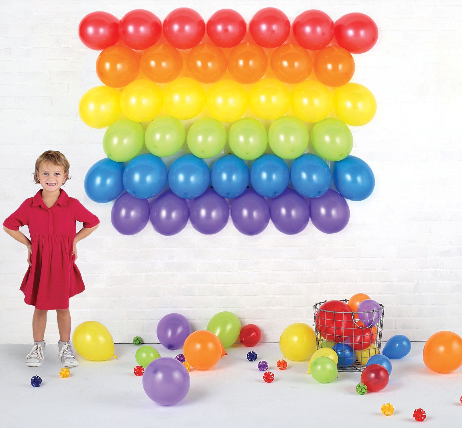 Balloon Grid Backdrop Kit Stand, Clear, 4-ft, 47-pk, for Birthday/New Year's Eve/Graduation/Baby Shower/Wedding/Halloween Front_Flat
