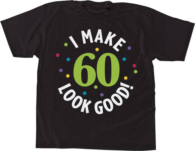 Chandail de 60e anniversaire « I Make 60 Look Good », noir Front_Flat