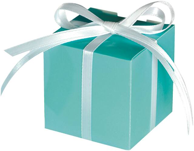 Robin's Egg Wedding Favour Boxes, 100-pk Front_Angled_Left