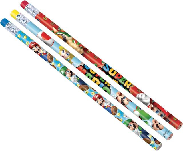 Crayons pour cadeaux-surprises pour fête d'anniversaire, Super Mario, paq. 12 Overhead_Flat