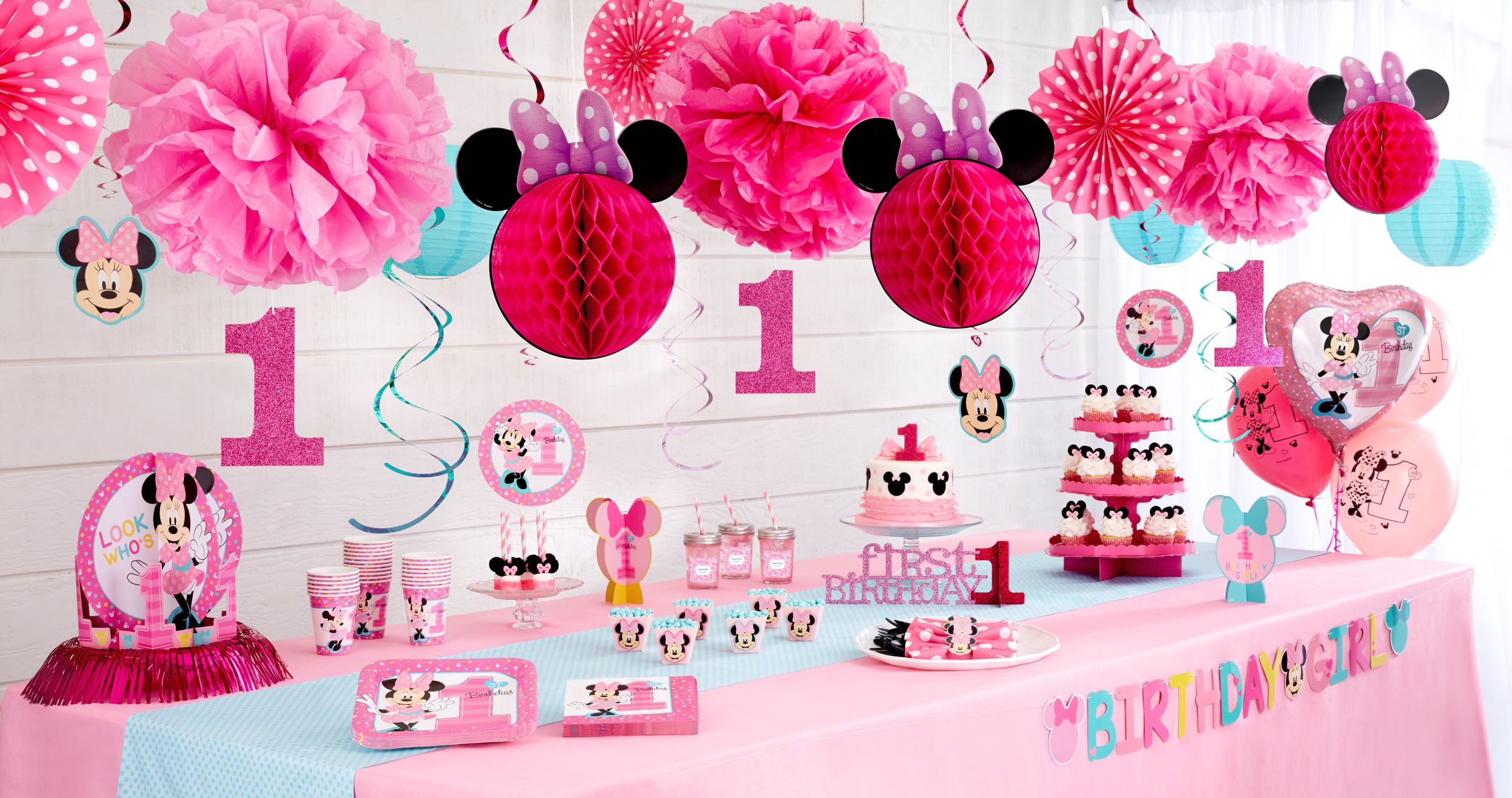 Disney Minnie Mouse Milestone 1st Birthday Large Square Lunch Plates, 9-in, 8-pk Composite_or_Mixed
