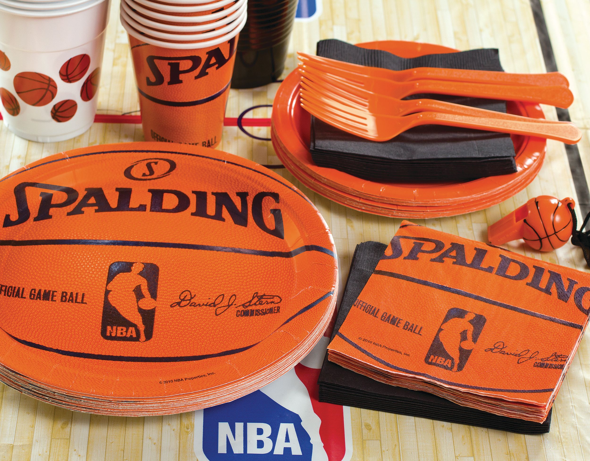 Assiettes de basketball Spalding, paq. 18 Composite_or_Mixed