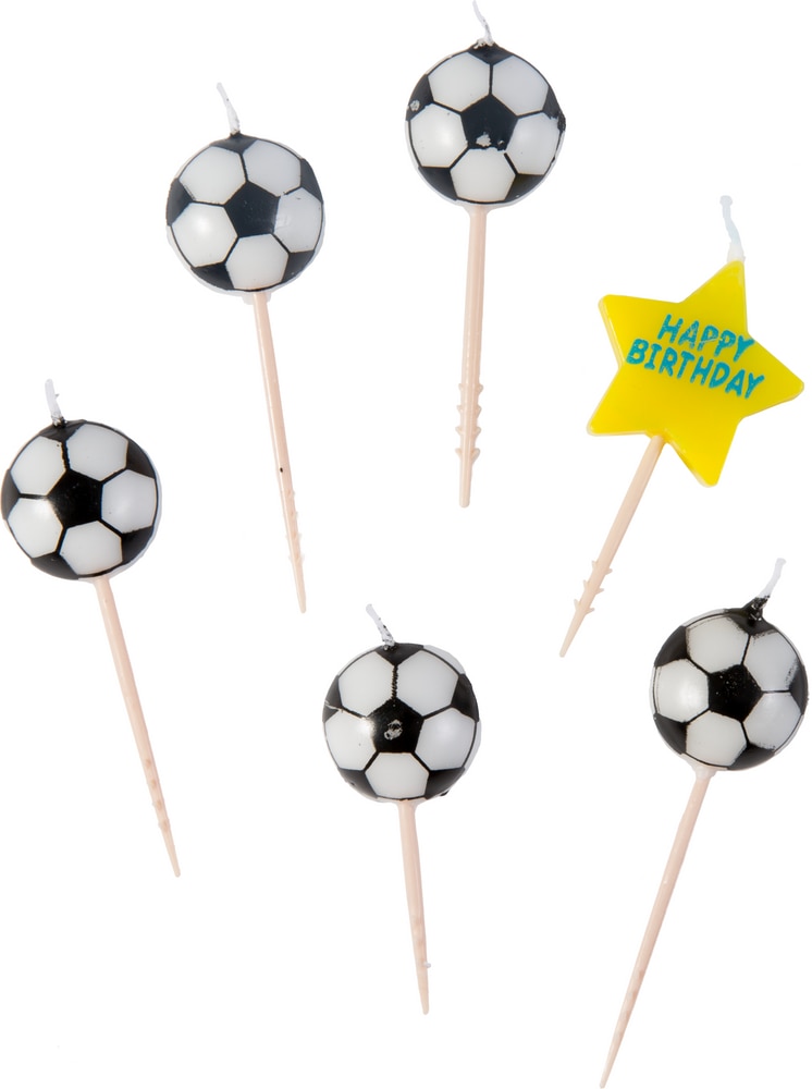 Cake Pops decorated like soccer balls … – License Images – 11112786 ❘  StockFood