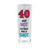 Verre à liqueur Joyeux 40e&nbsp;anniversaire Front_Elevated