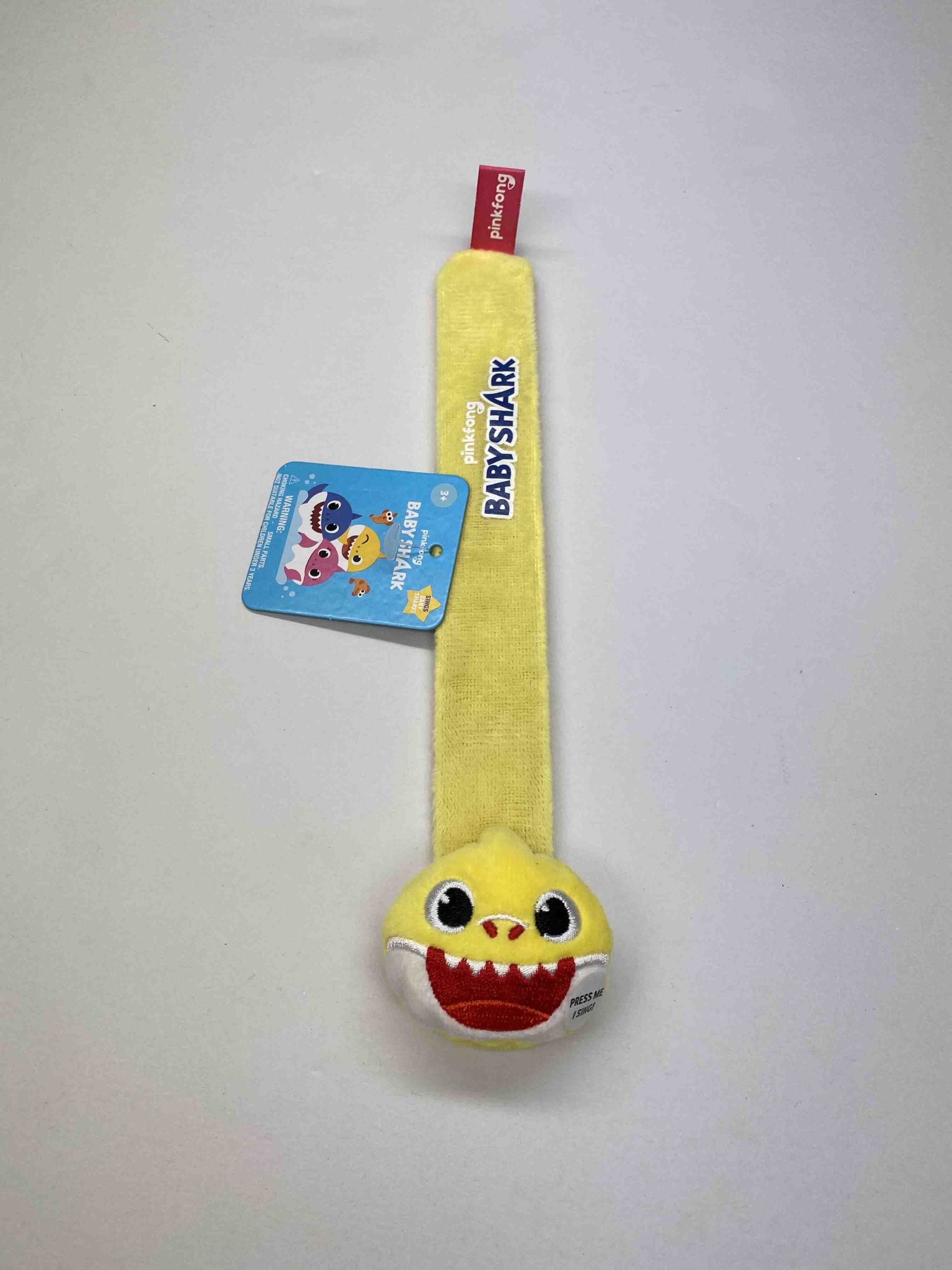 Baby Shark Singing Plush Slap Bracelet Front_Flat