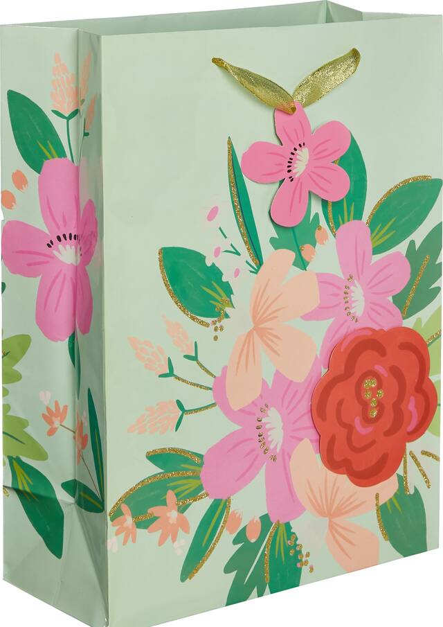 Grand sac-cadeau en papier glacé à motif floral rose 3D Front_Angled_Right