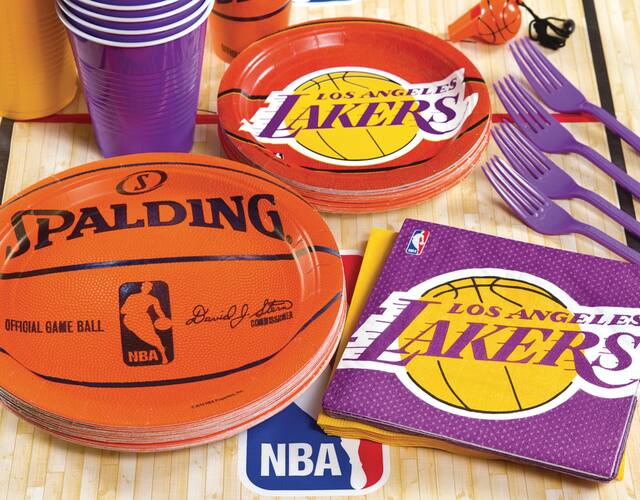 Los Angeles Lakers Lunch Napkins, 16pk Party City