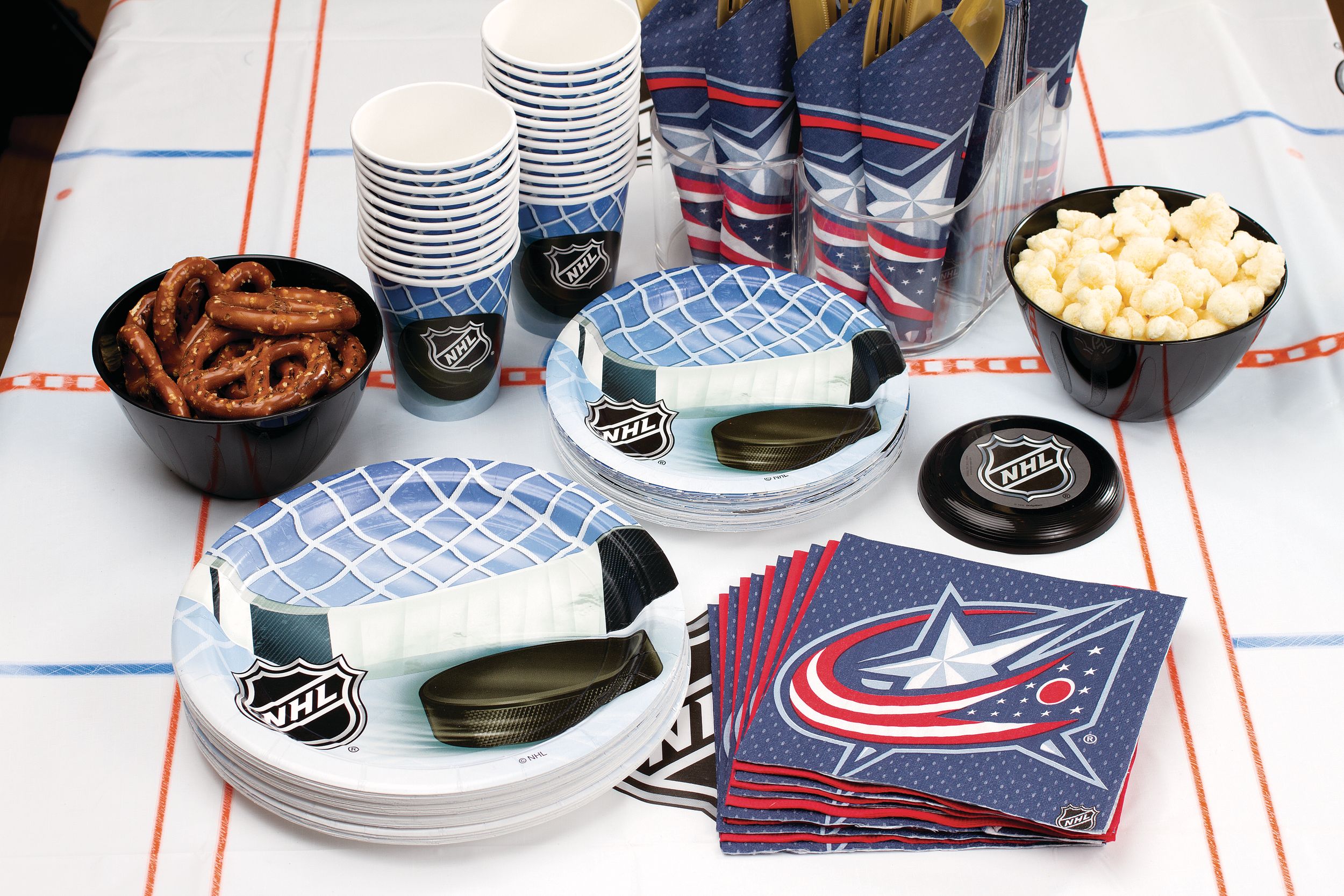 National Hockey League NHL Columbus Blue Jackets Square Paper Disposable Lunch Napkins, Blue, 6.5-in, 16-pk, 2-ply, for Sports Party Composite_or_Mixed