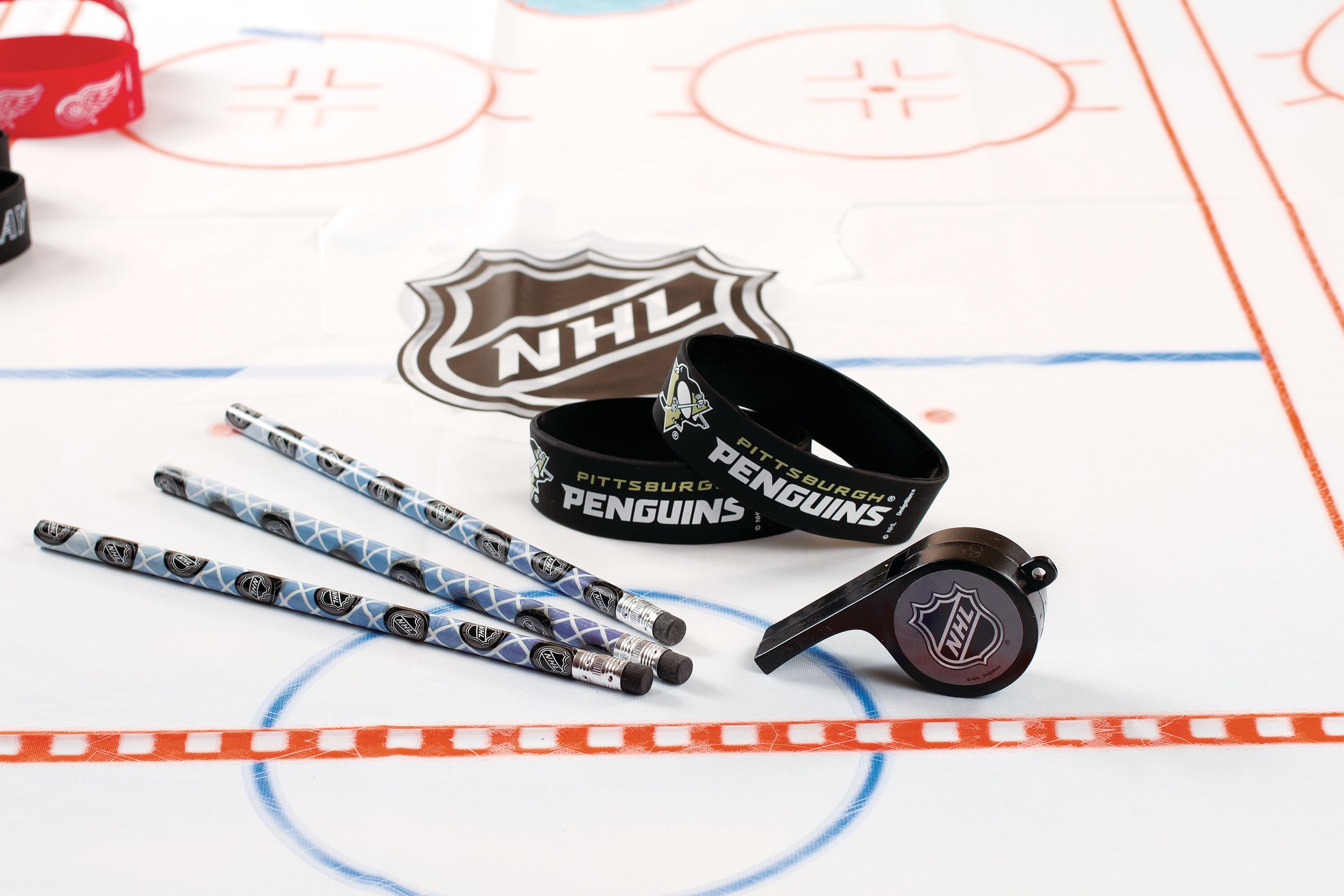 Assiettes à dessert, Penguins de Pittsburgh, paq. 8 Composite_or_Mixed