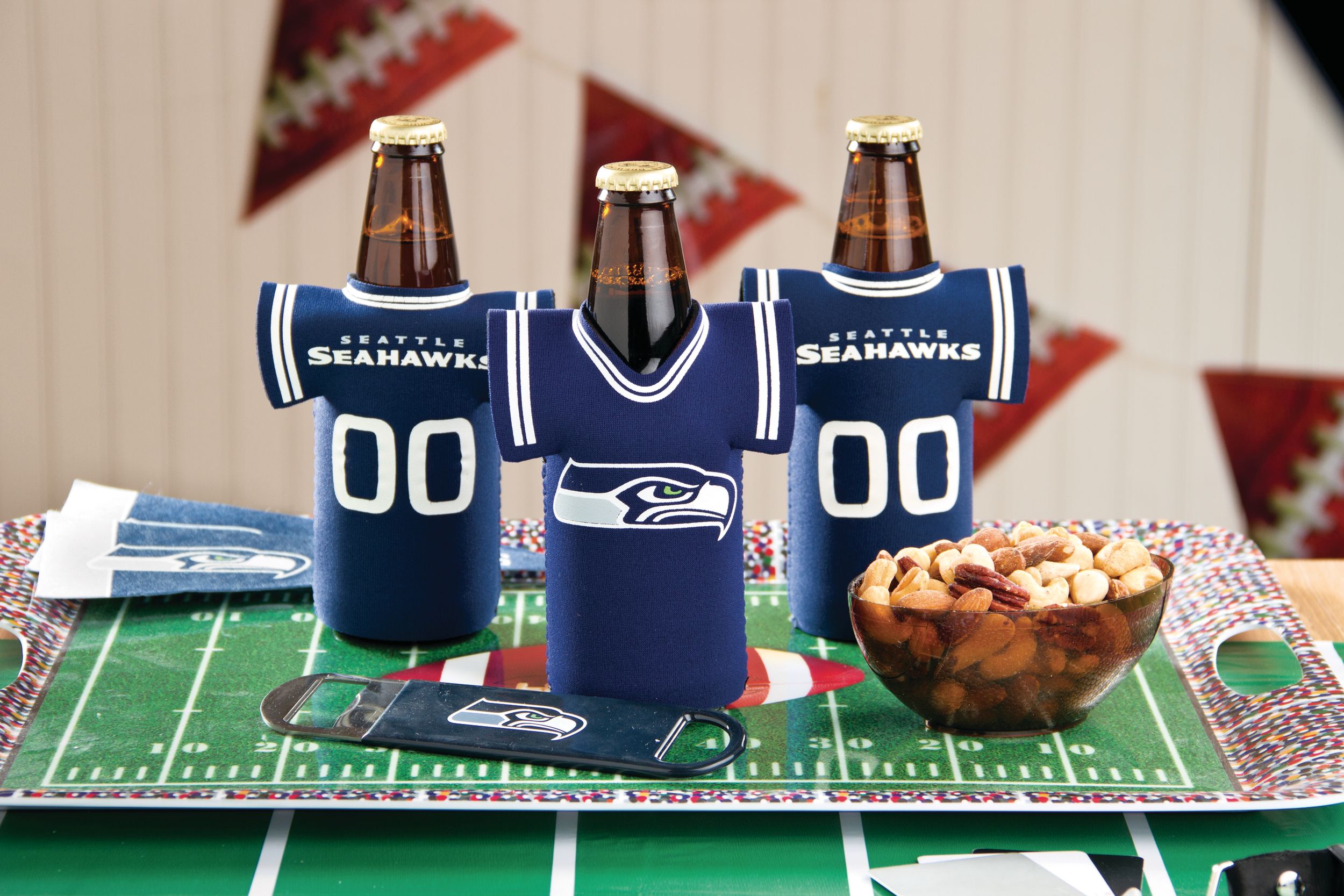 Seattle Seahawks Lunch Plates, 18-pk Composite_or_Mixed