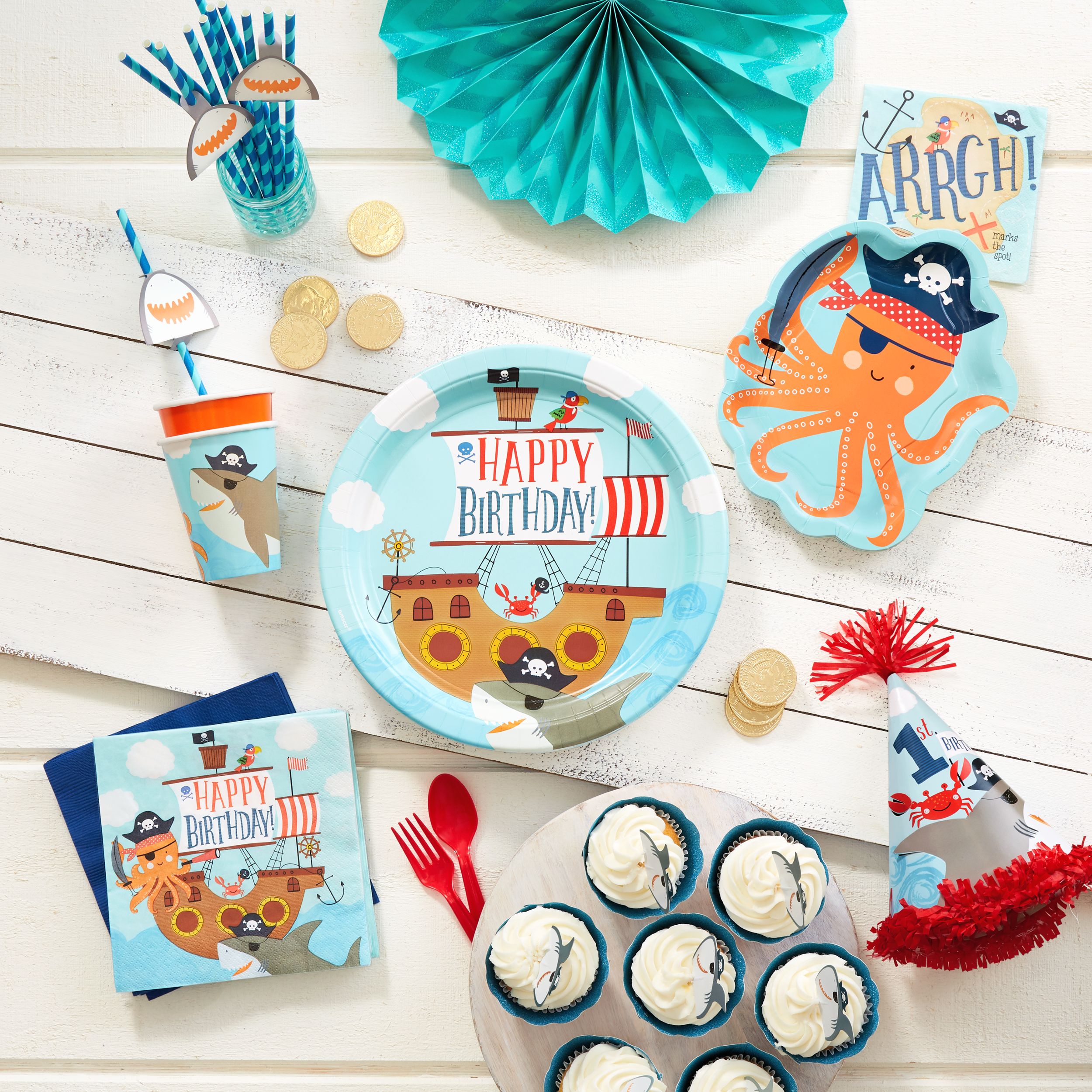 Pirate Shark Birthday Party Lunch Plates, 10.5", 18-pc Composite_or_Mixed