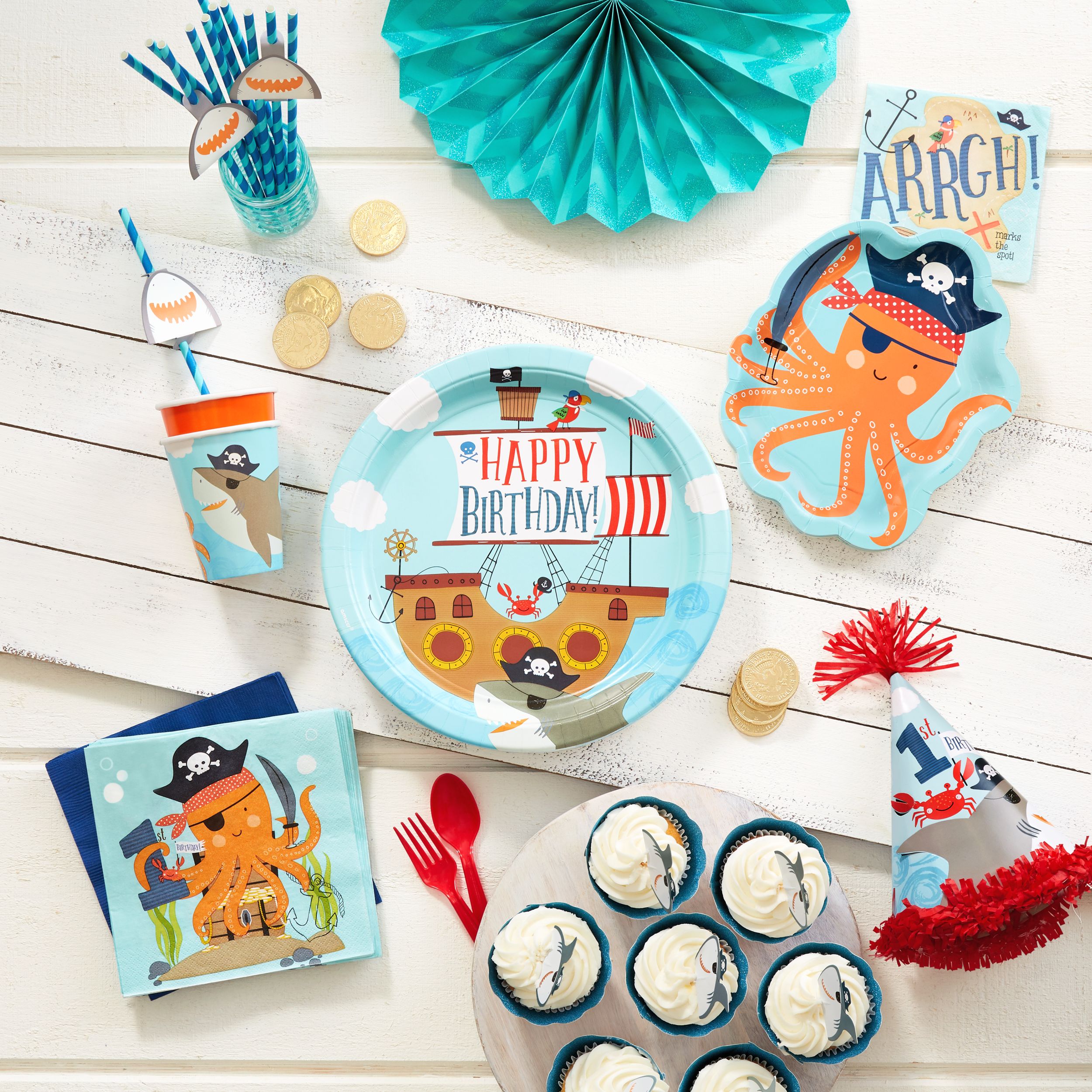 Pirate Shark Birthday Party Lunch Plates, 10.5", 18-pc Composite_or_Mixed