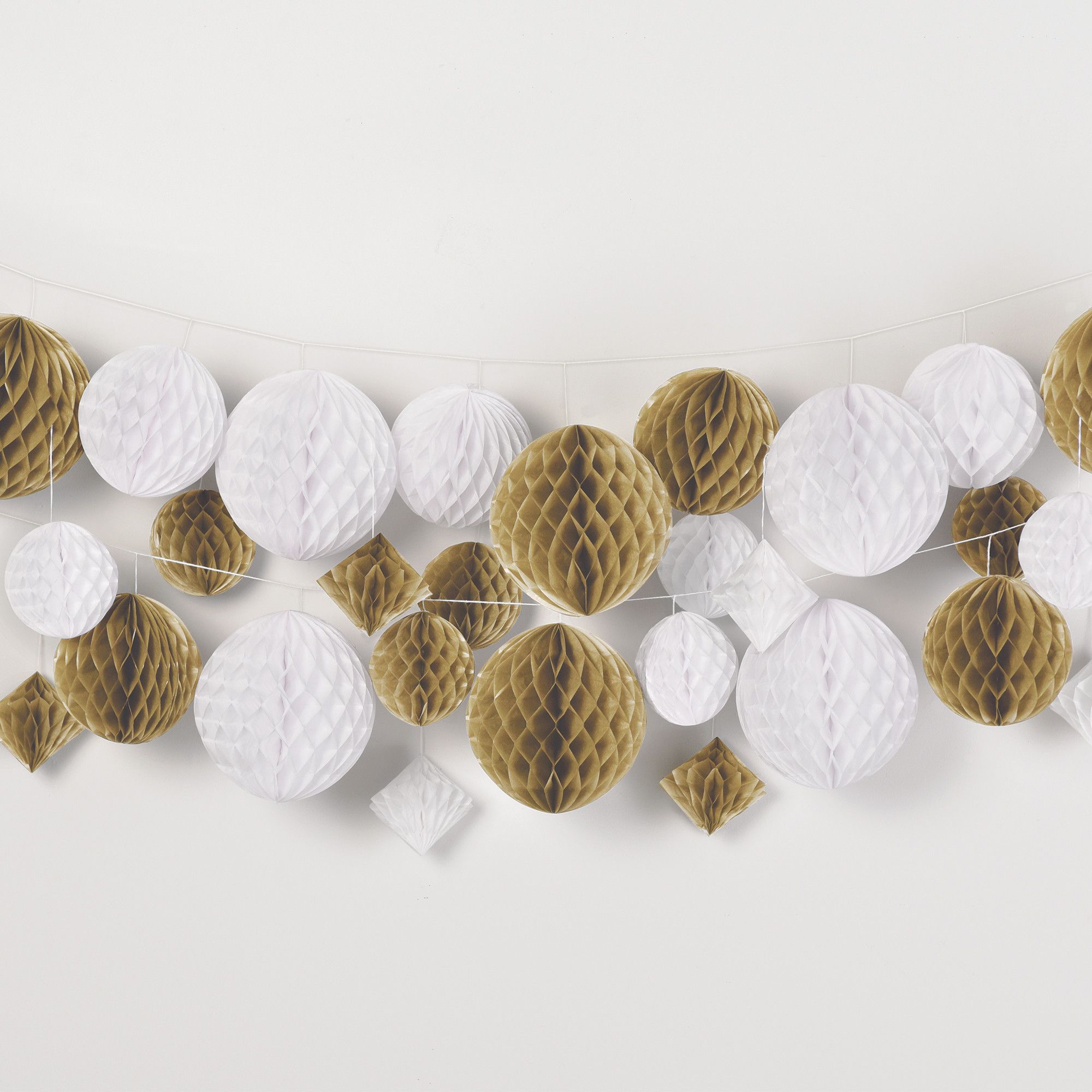 Honeycomb Hanging Garland Banner Decorations, Gold/White, 12-ft, 29-pk, for New Year's Eve/Graduation Front_Flat