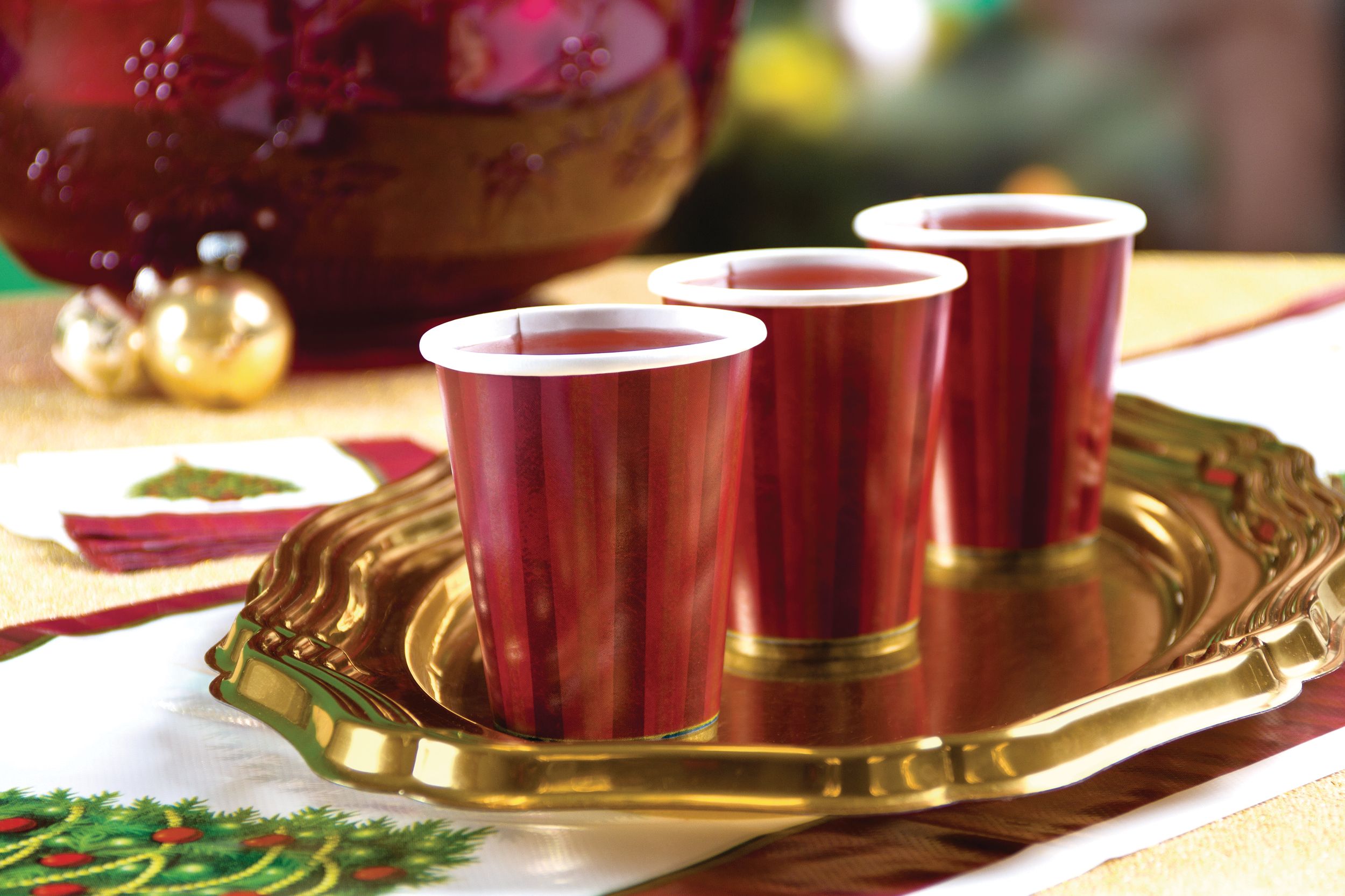 Assiettes à dîner en papier Arbre étincelant, paq. 50 Composite_or_Mixed