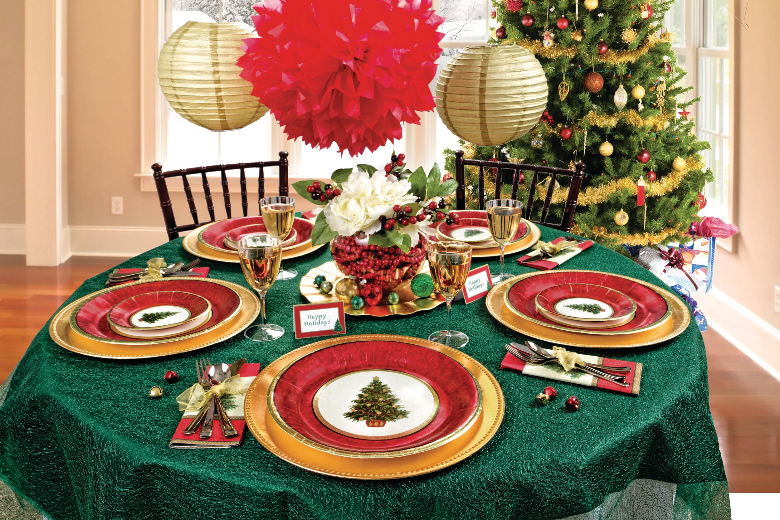 Classic Christmas Tree Dinner Plates, 8-pk Composite_or_Mixed