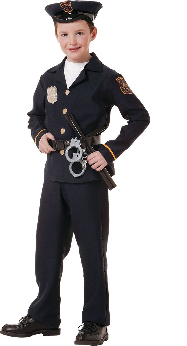 Christmas Poinsettia Round Paper Plates, 8.5-in, Front_Angled_Left