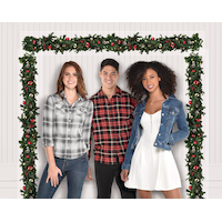 Pine Garland Scene Setter Add On Front_Flat