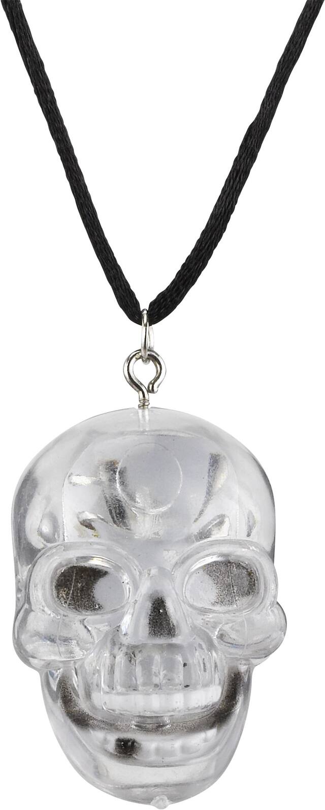 Collier avec crâne illuminé CloseUp