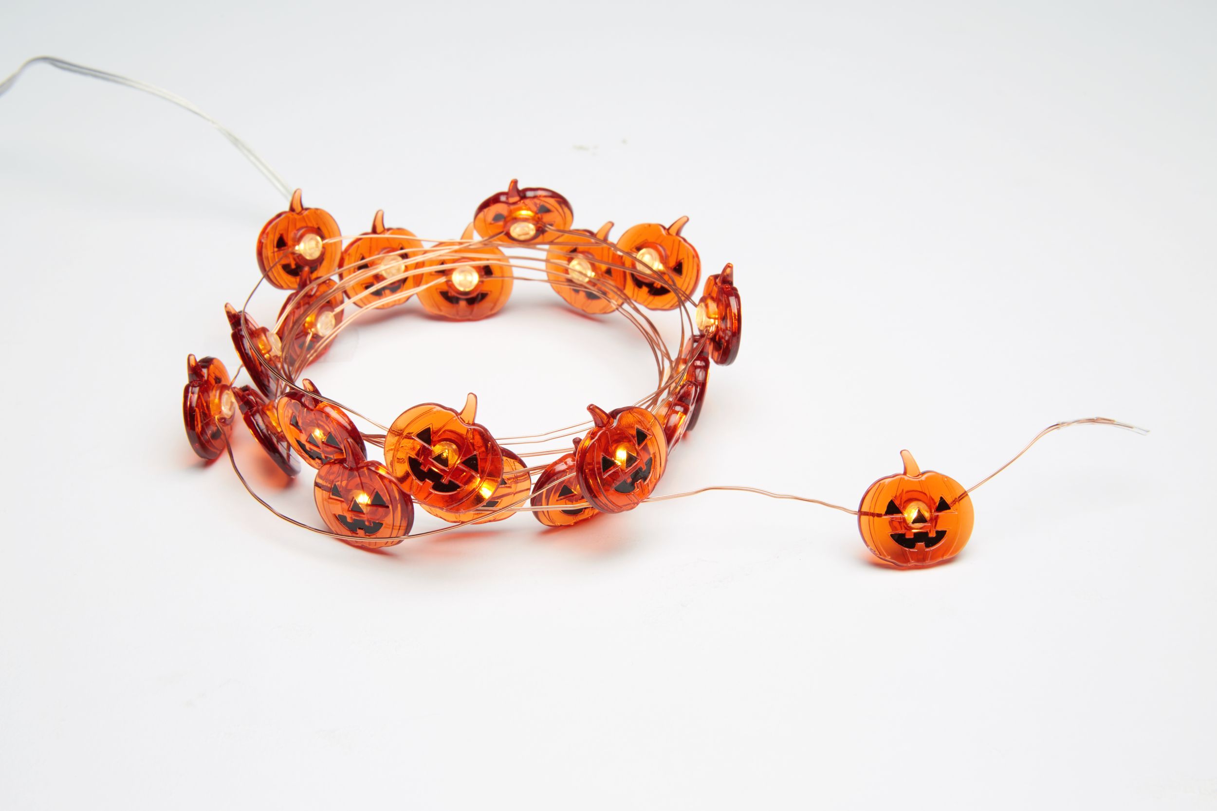 Jack-O'-Lantern LED Fairy Pumpkin String Lights, Orange, 7.5-in, 20-pk, Indoor/Outdoor Decoration for Halloween Overhead_Plunge
