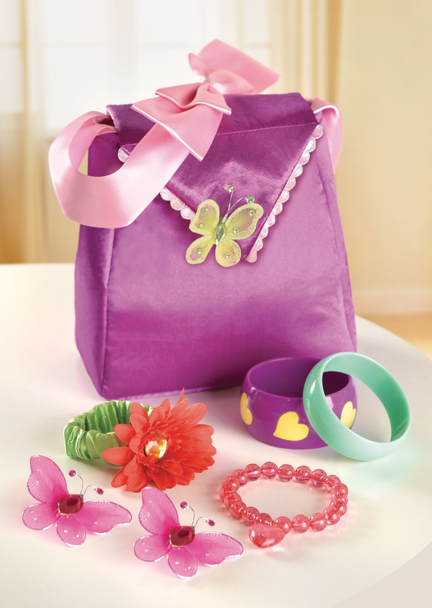 Girls Fancy Nancy Costume Accessory Kit Composite_or_Mixed